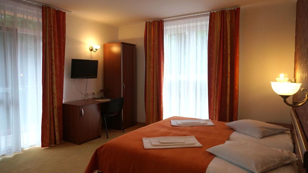 Metropol Hotel Băile Felix Buitenkant foto
